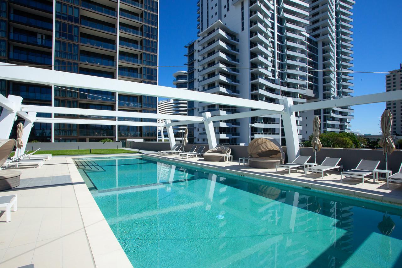 High Floor Ocean View Suites Broadbeach 黄金海岸 外观 照片
