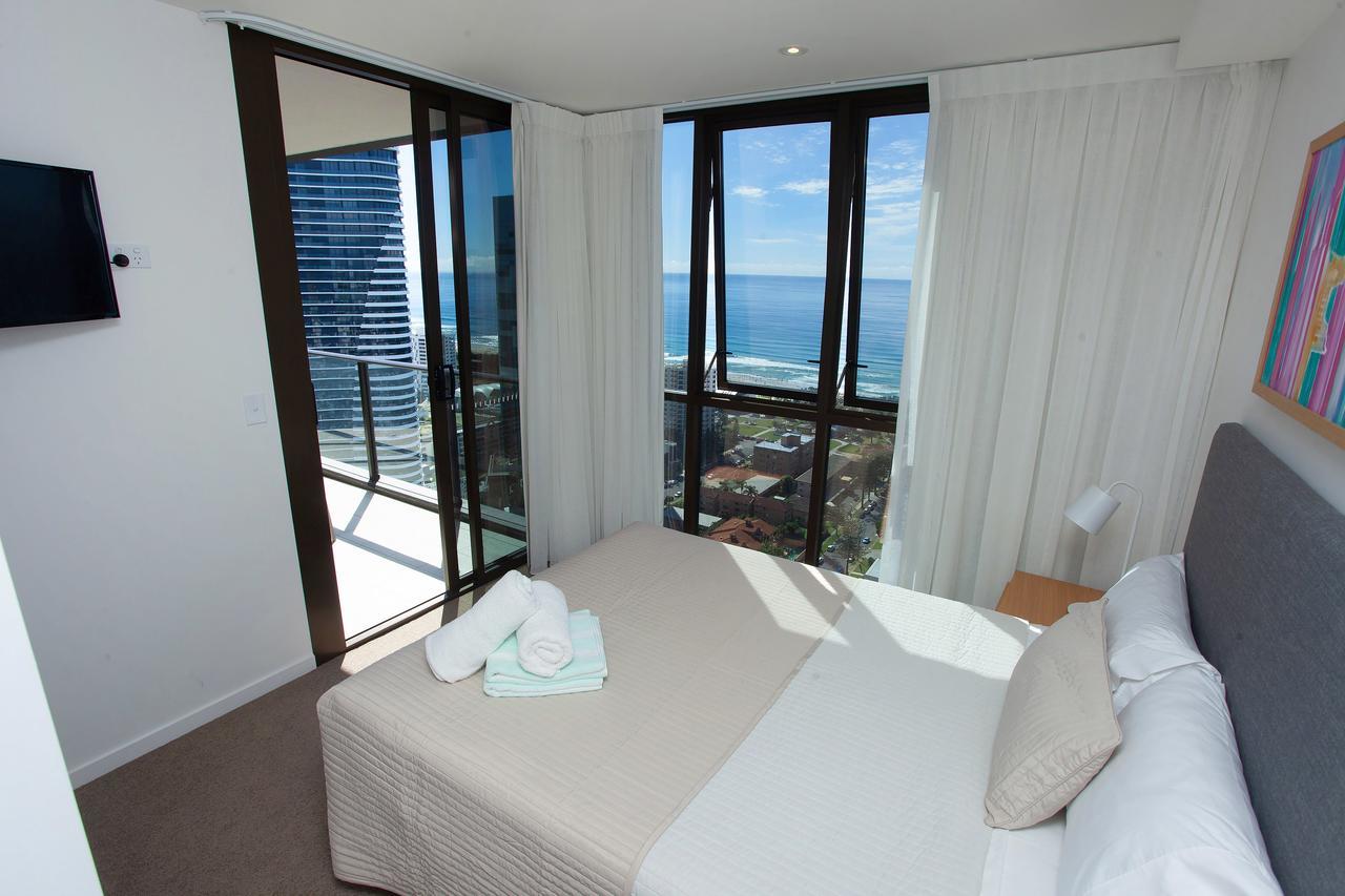High Floor Ocean View Suites Broadbeach 黄金海岸 外观 照片